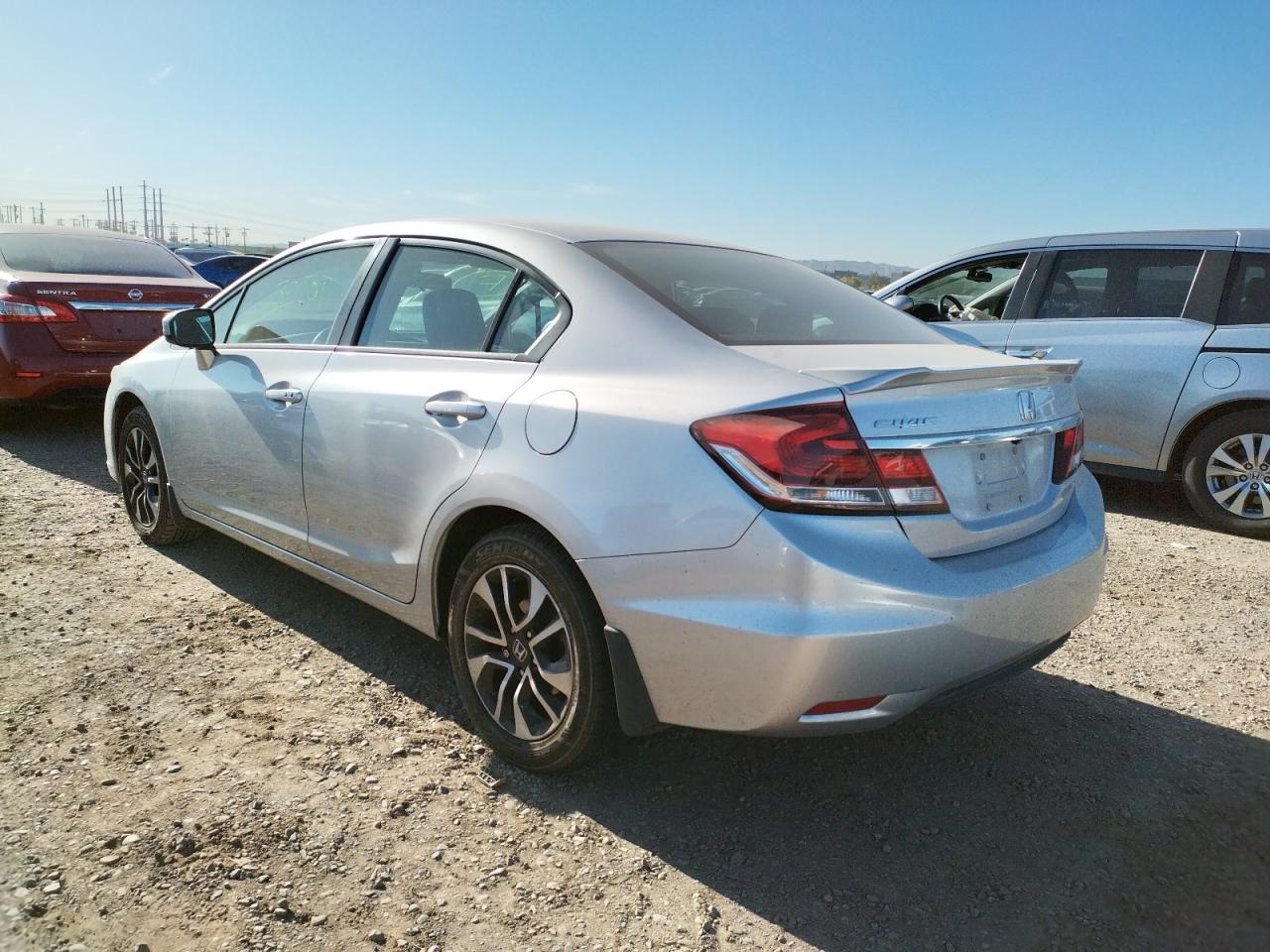 Zdjęcie 3 z aukcji – 2014 HONDA CIVIC EX z VIN 19XFB2F87EE017650