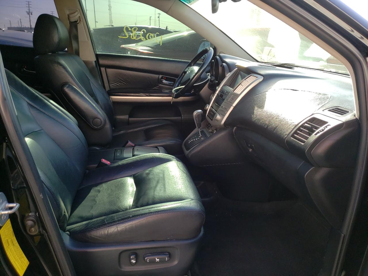 Photo 5 from auction – 2006 LEXUS RX 400 with VIN JTJHW31U260019935