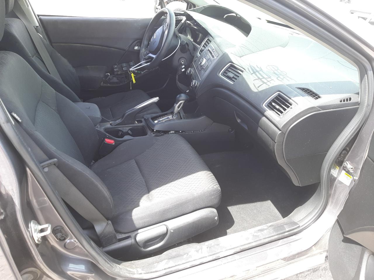 Photo 5 from auction – 2014 HONDA CIVIC LX with VIN 19XFB2F52EE010109