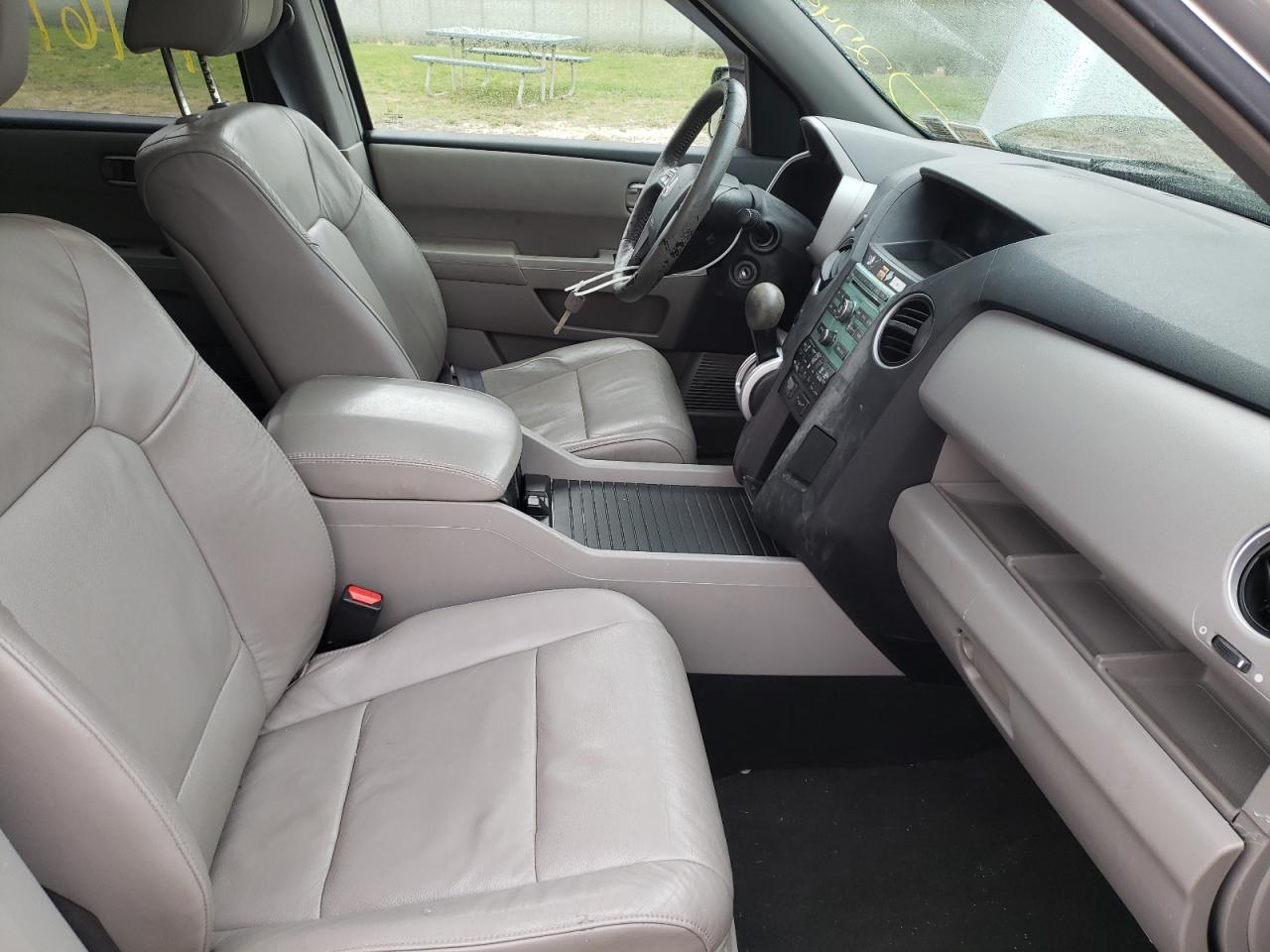 Photo 5 from auction – 2009 HONDA PILOT EXL with VIN 5FNYF48529B051670