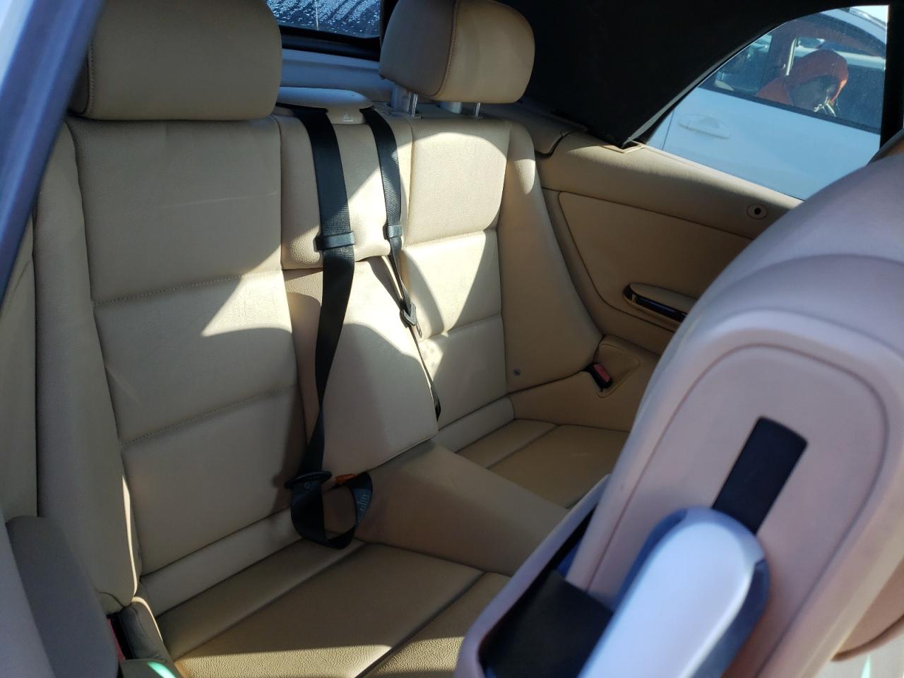 Photo 6 from auction – 2006 BMW 325 CI with VIN WBABW33416PX84418