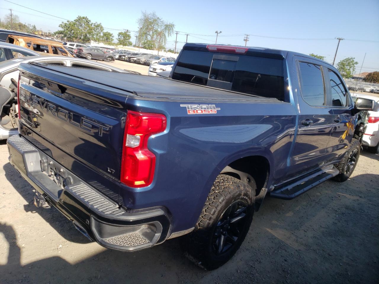 Photo 4 from auction – 2019 CHEVROLET SILVERADO with VIN 3GCPYFED6KG151879