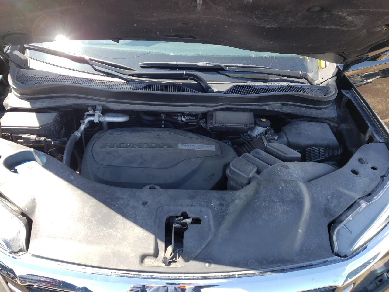 Photo 7 from auction – 2016 HONDA PILOT ELIT with VIN 5FNYF6H07GB114131