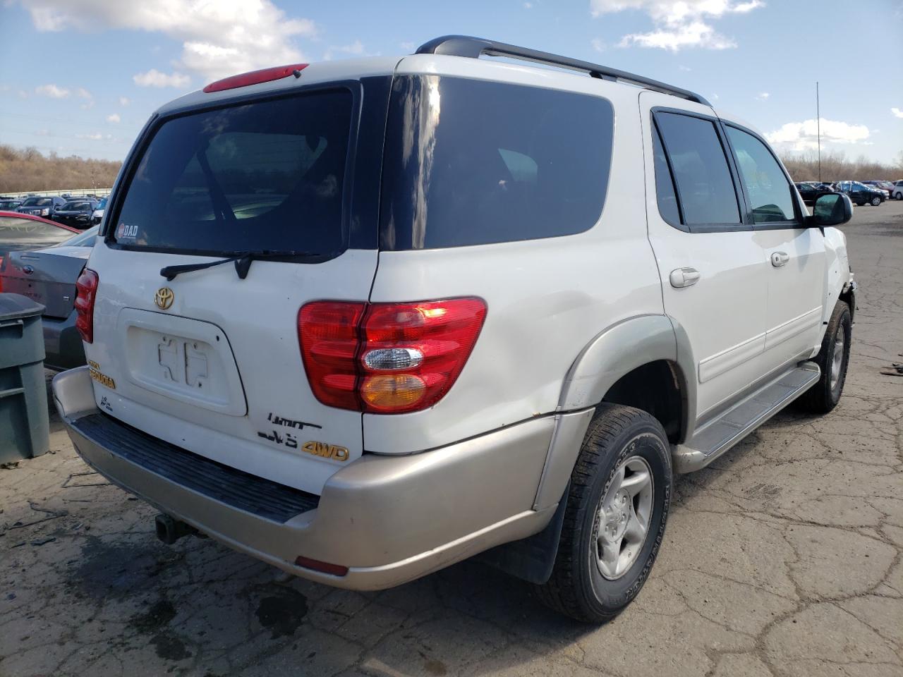 Photo 4 from auction – 2002 TOYOTA SEQUOIA SR with VIN 5TDBT44A32S069792
