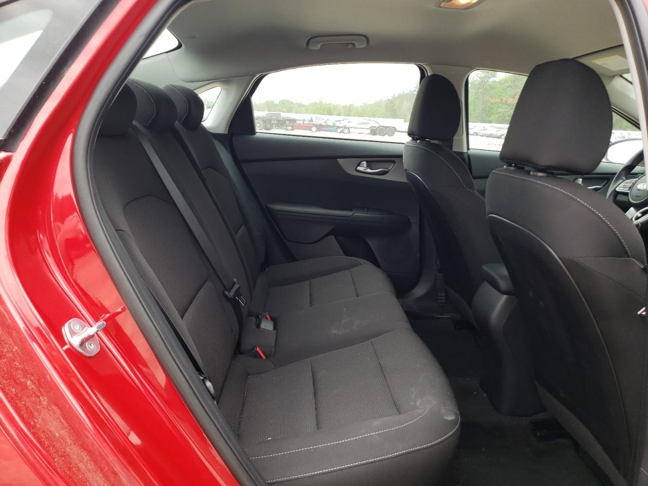 Photo 6 from auction – 2021 KIA FORTE FE with VIN 3KPF24AD2ME367153