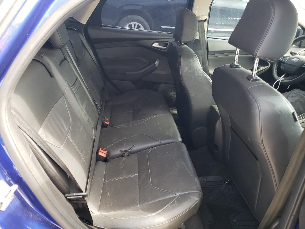 Photo 6 from auction – 2015 FORD FOCUS TITA with VIN 1FADP3N20FL356826