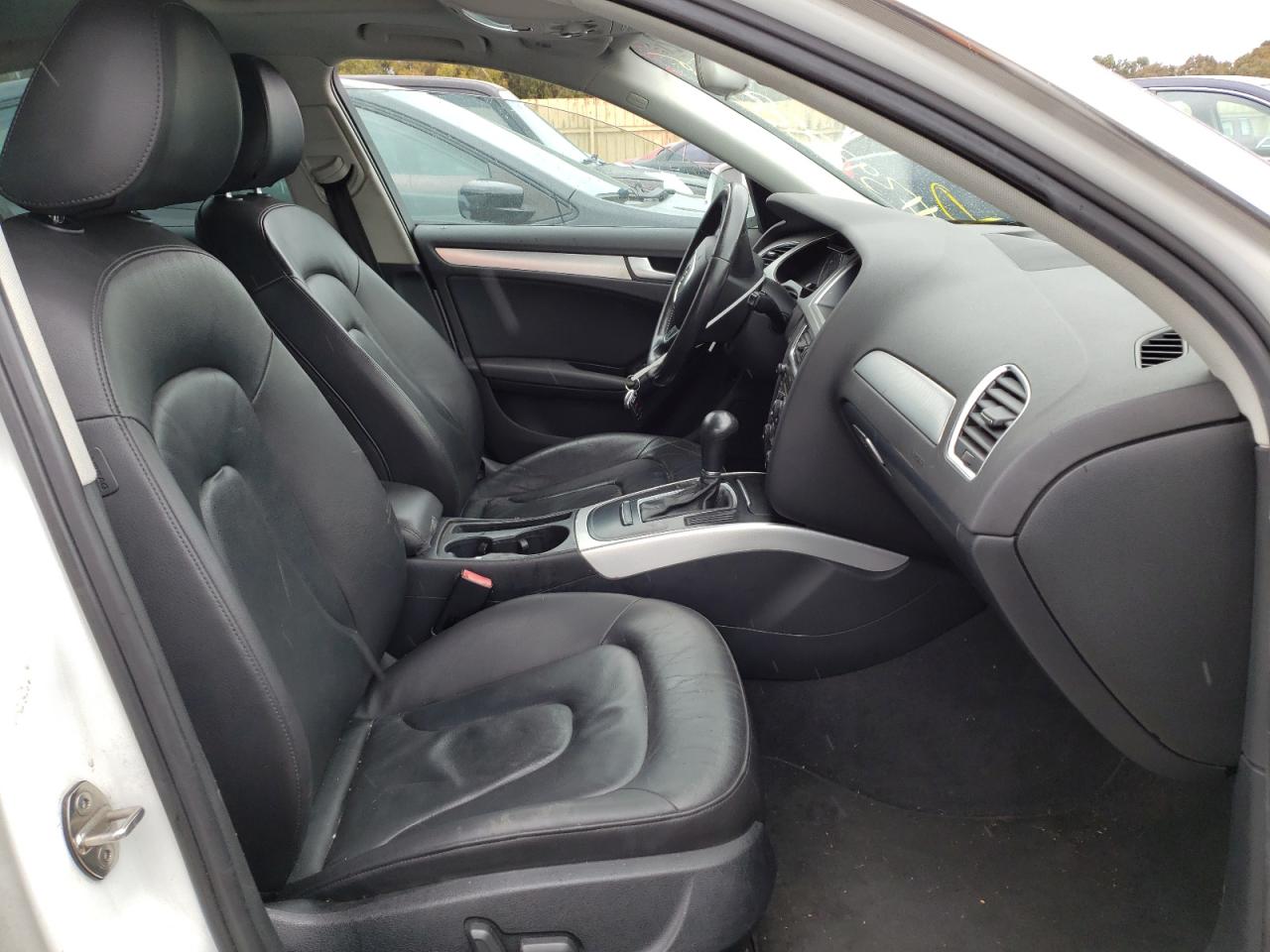 Photo 5 from auction – 2010 AUDI A4 PREMIUM with VIN WAUEFAFL8AN009784
