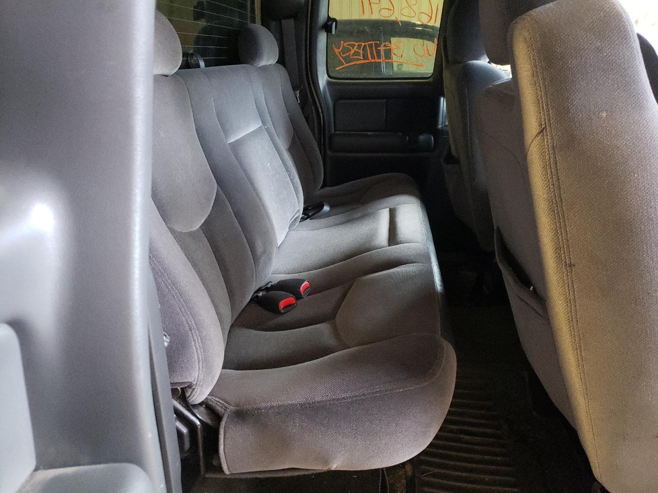 Photo 6 from auction – 2003 GMC NEW SIERRA with VIN 2GTEK19V431356187