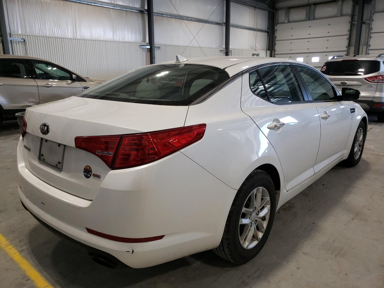Photo 4 from auction – 2013 KIA OPTIMA LX with VIN KNAGM4A79D5422828