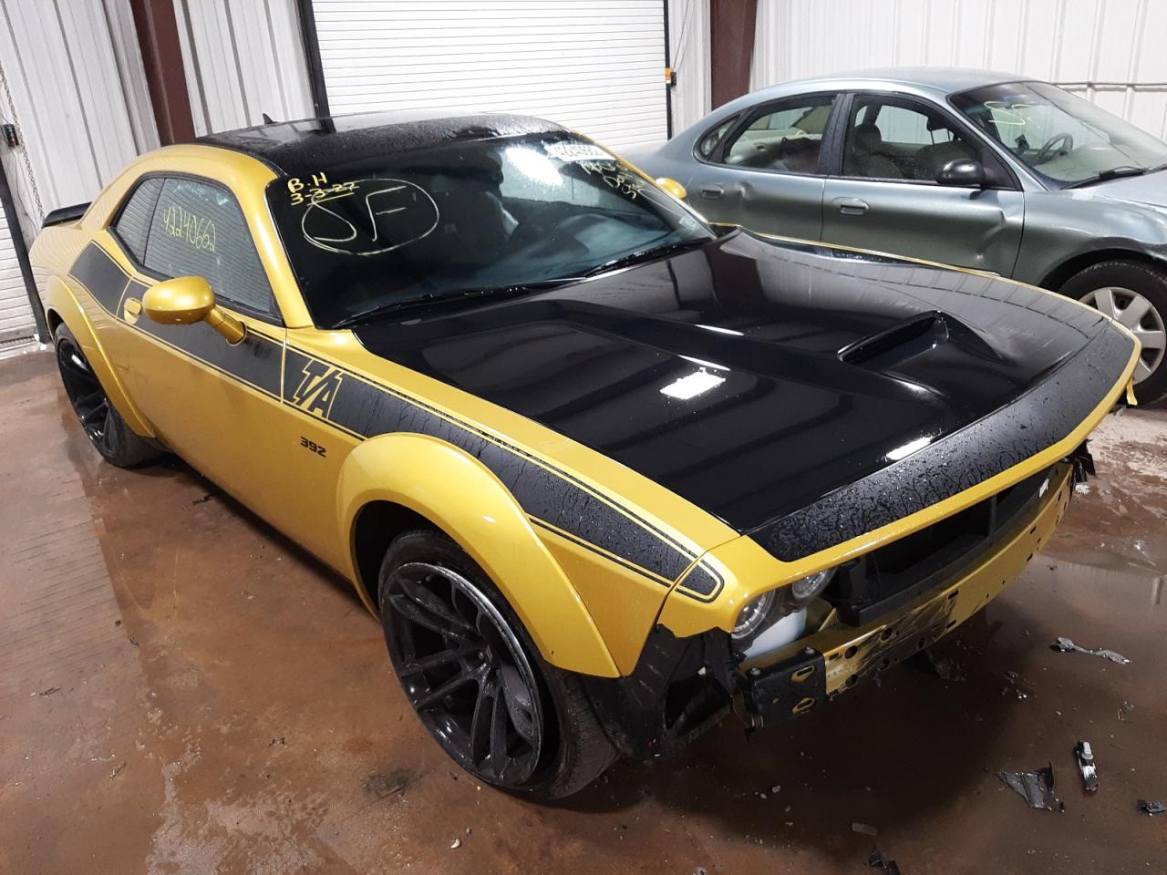DODGE CHALLENGER 2021 with VIN 2C3CDZFJ3MH560865 - Photo from auction