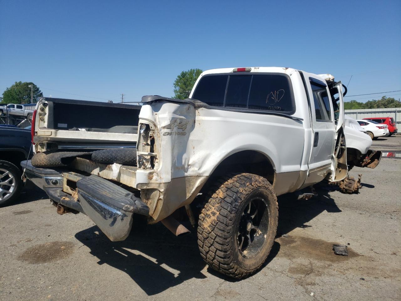 Photo 4 from auction – 2001 FORD F250 SUPER with VIN 1FTNW21F01EA34415