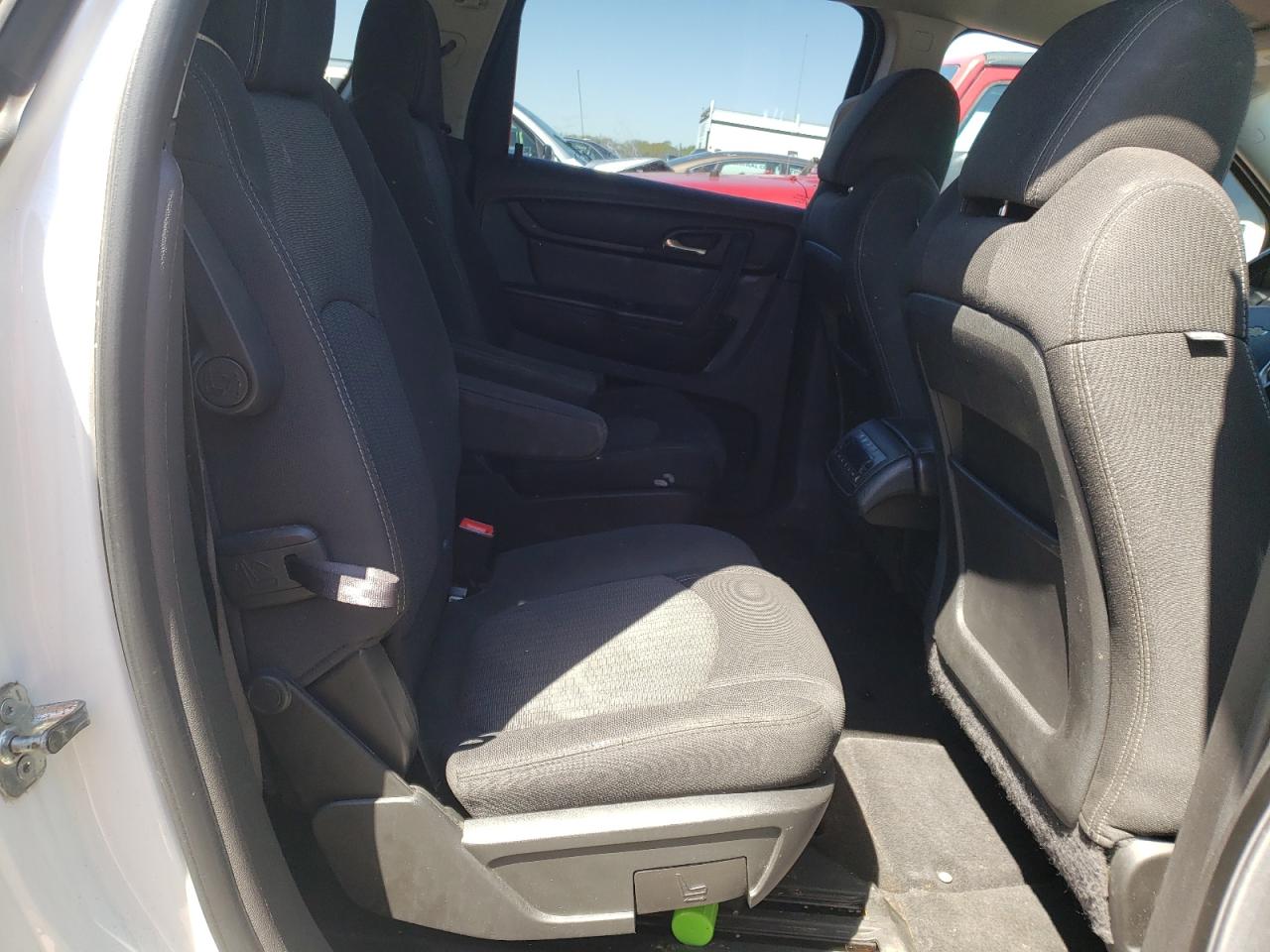 Photo 6 from auction – 2013 CHEVROLET TRAVERSE L with VIN 1GNKRJKD8DJ231935