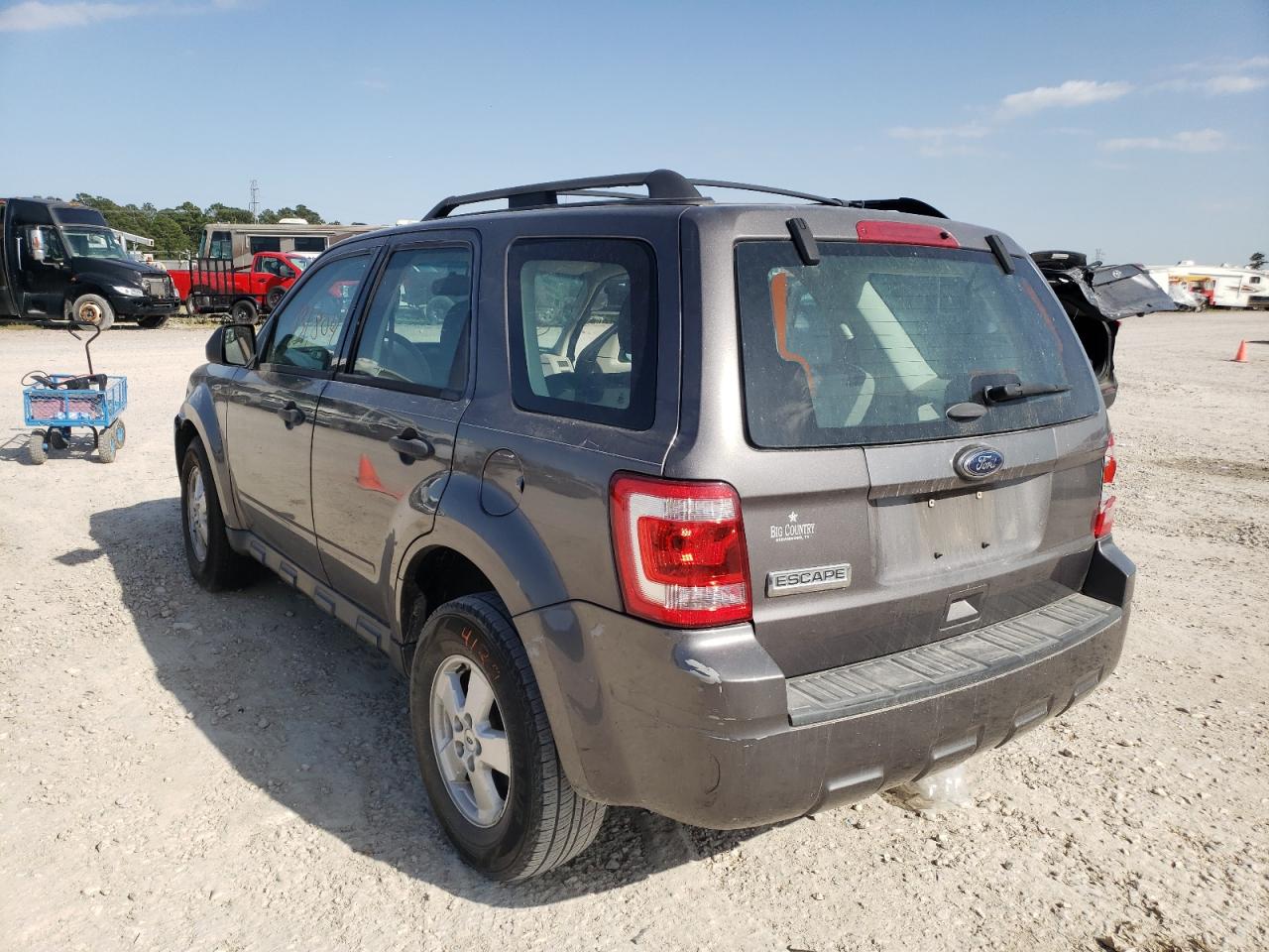 Photo 3 from auction – 2012 FORD ESCAPE XLS with VIN 1FMCU0C74CKC43373
