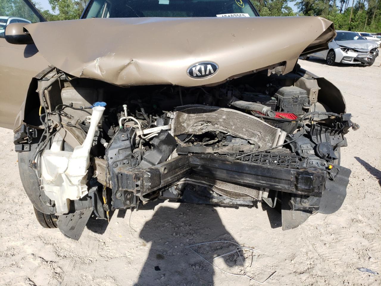 Photo 19 from auction – 2015 KIA SOUL with VIN KNDJN2A2XF7133561