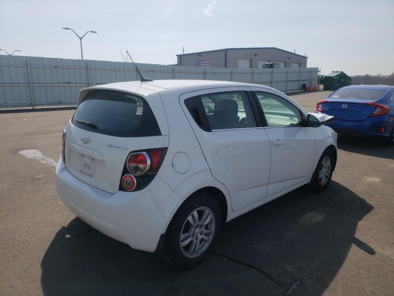 Photo 4 from auction – 2014 CHEVROLET SONIC LT with VIN 1G1JC6SG5E4132608