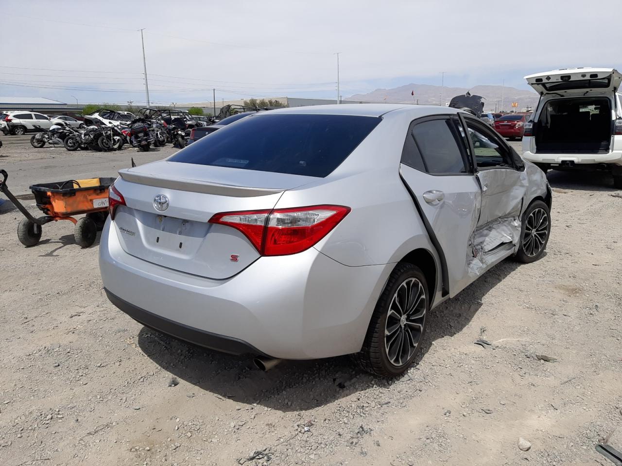Photo 4 from auction – 2014 TOYOTA COROLLA L with VIN 2T1BURHE9EC044867