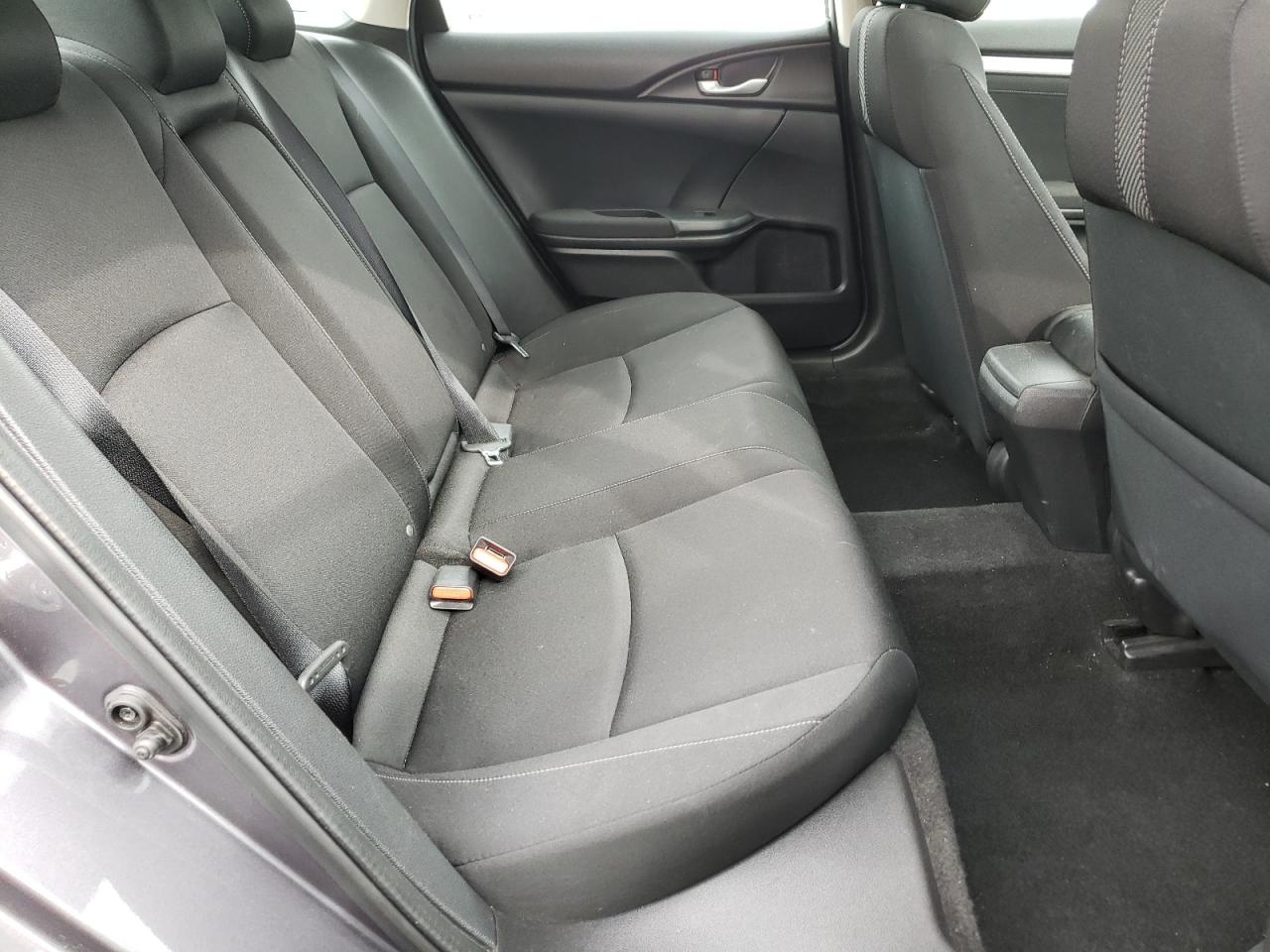 Photo 6 from auction – 2017 HONDA CIVIC EX with VIN 19XFC1F38HE024784