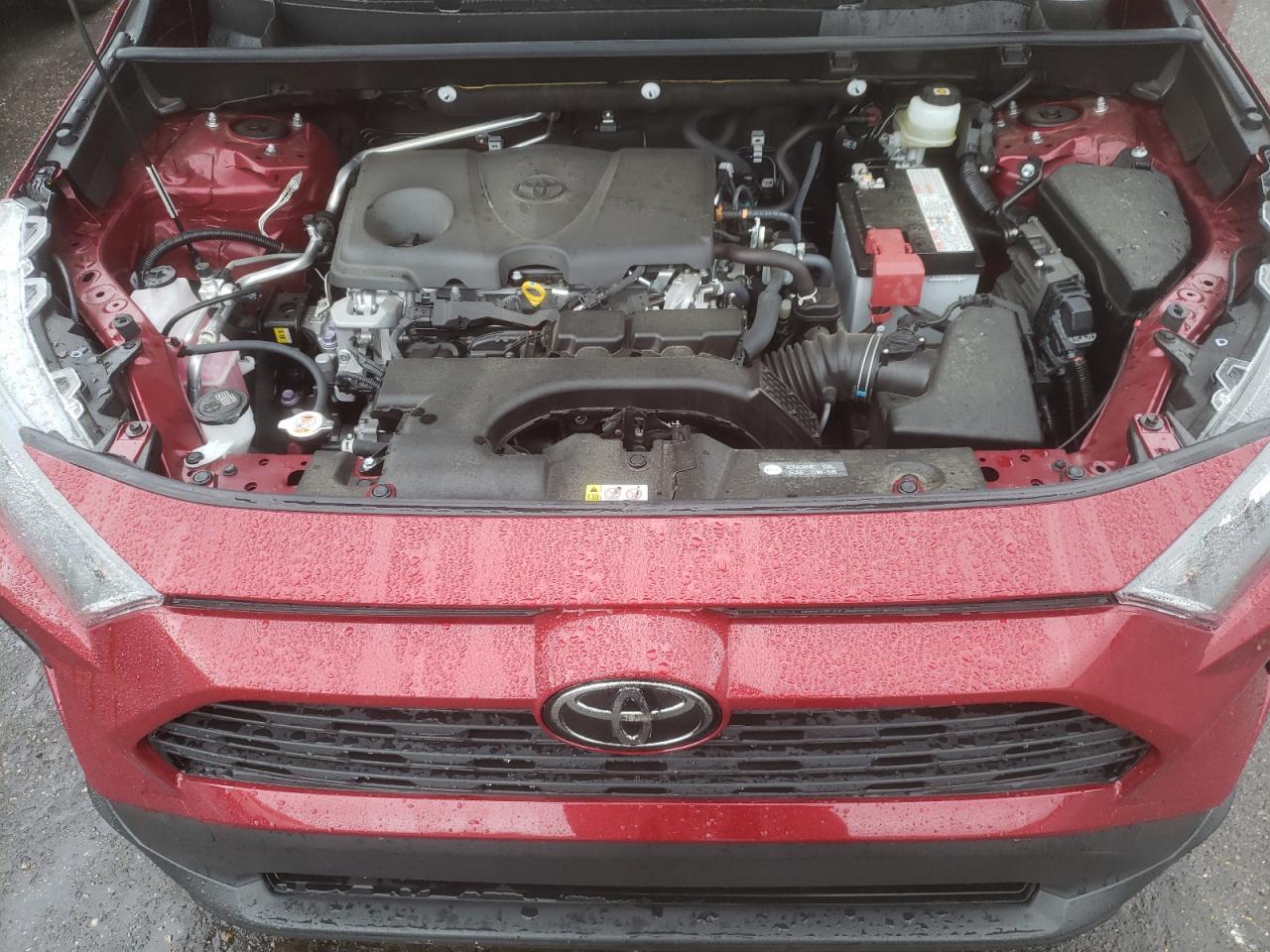 Photo 7 from auction – 2021 TOYOTA RAV4 LE with VIN JTMH1RFV5MD065979