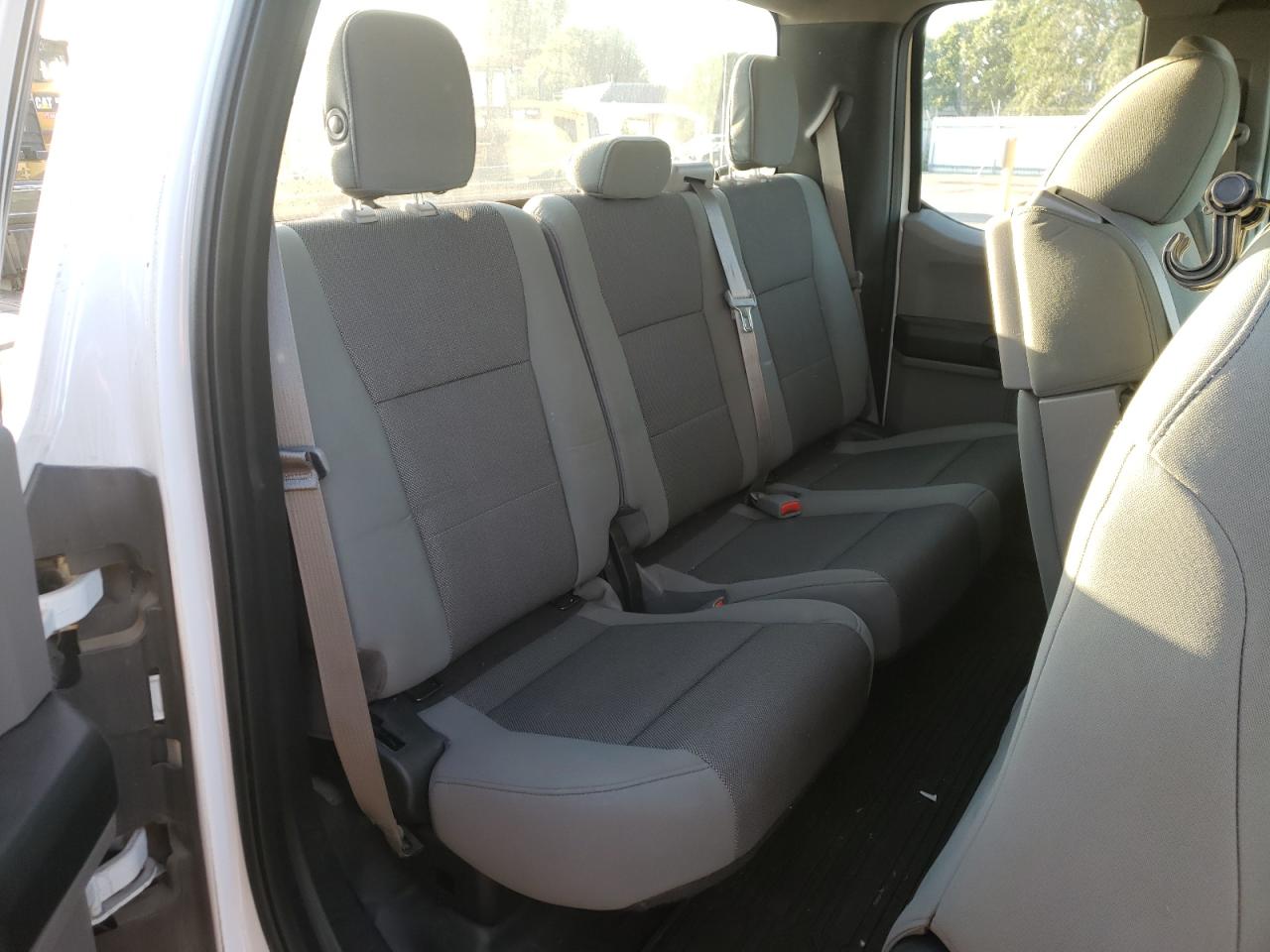 Photo 6 from auction – 2015 FORD F150 SUPER with VIN 1FTEX1C85FKE06054