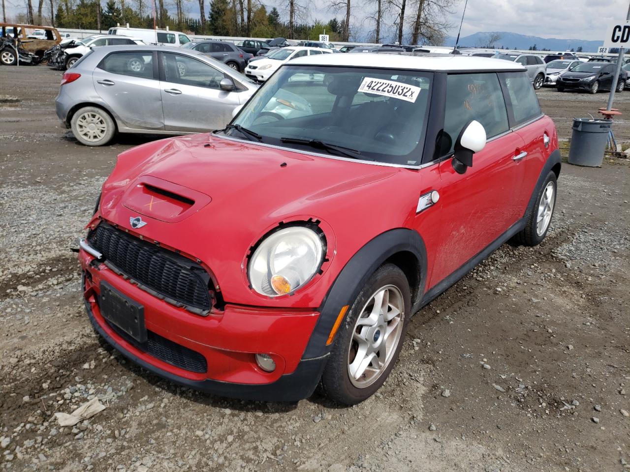 Photo 2 from auction – 2009 MINI COOPER S with VIN WMWMF73539TW82946
