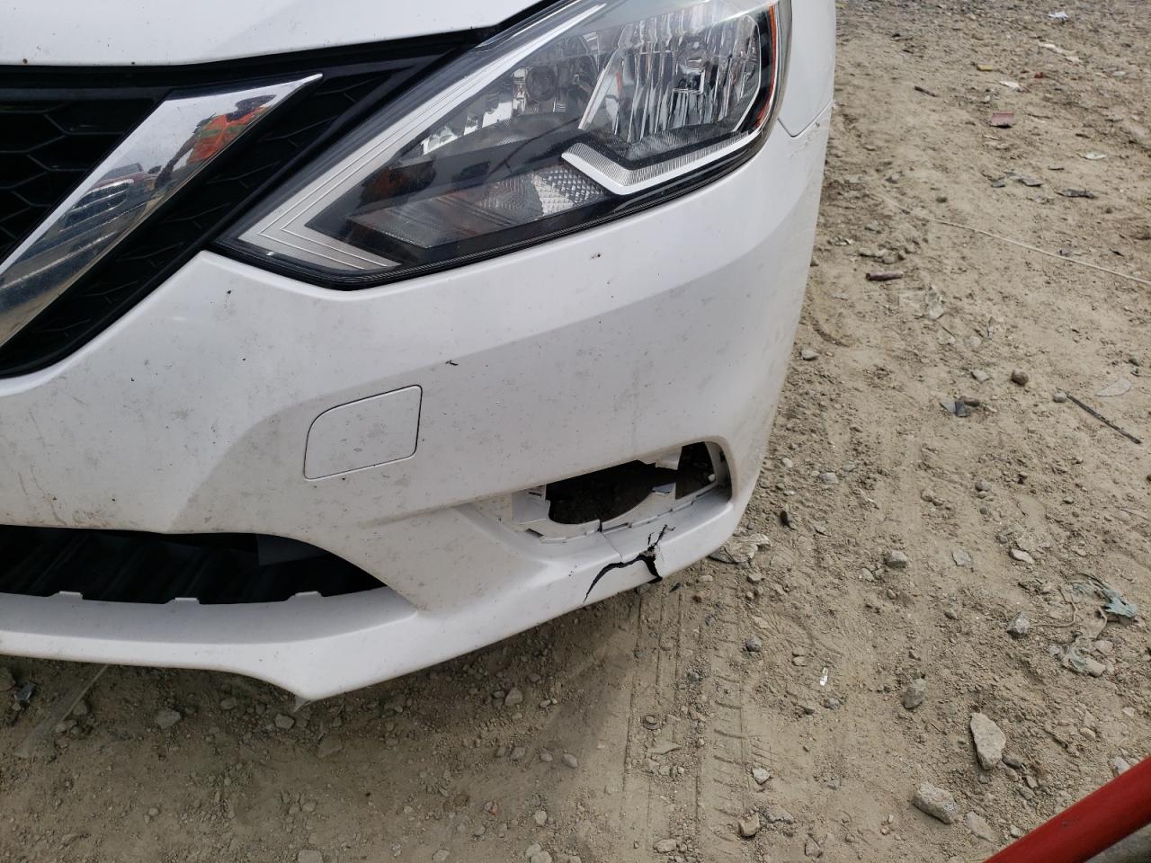 Photo 9 from auction – 2016 NISSAN SENTRA S with VIN 3N1AB7AP5GY290404