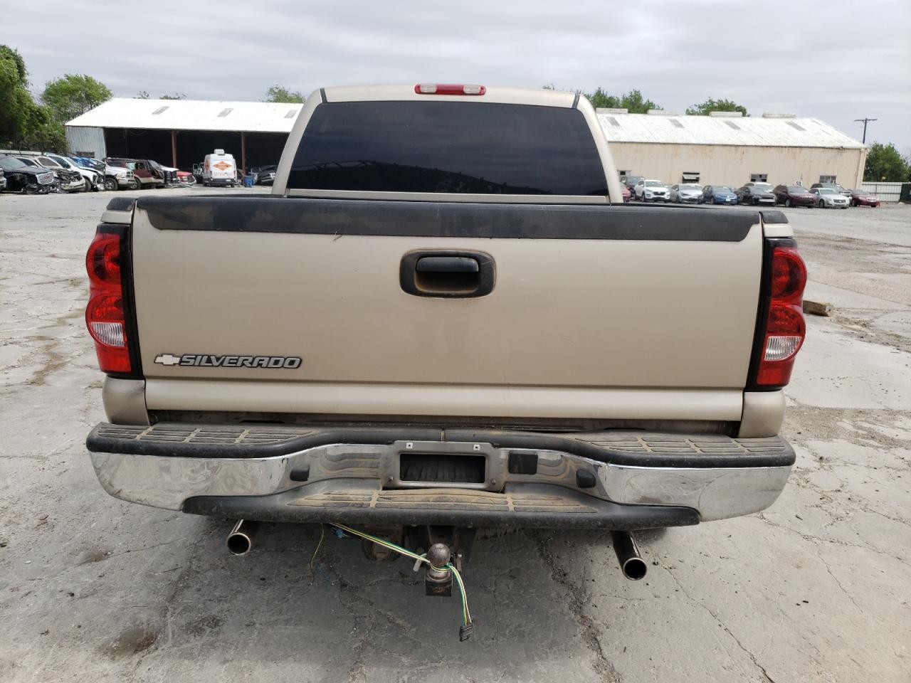 Photo 9 from auction – 2006 CHEVROLET SILVERADO with VIN 2GCEC13T061180778