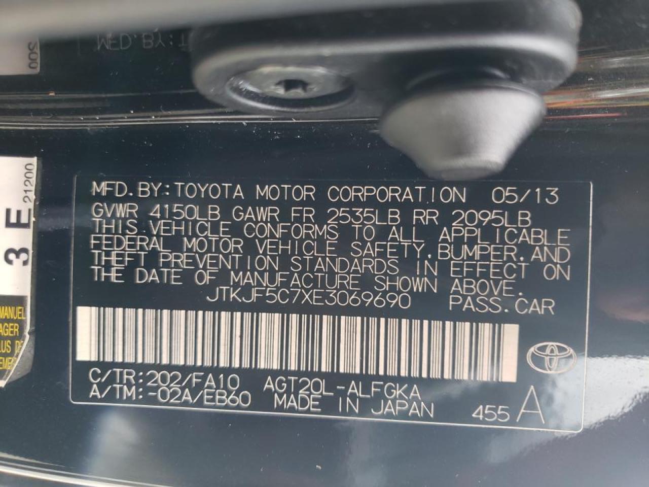 Photo 10 from auction – 2014 TOYOTA SCION TC with VIN JTKJF5C7XE3069690