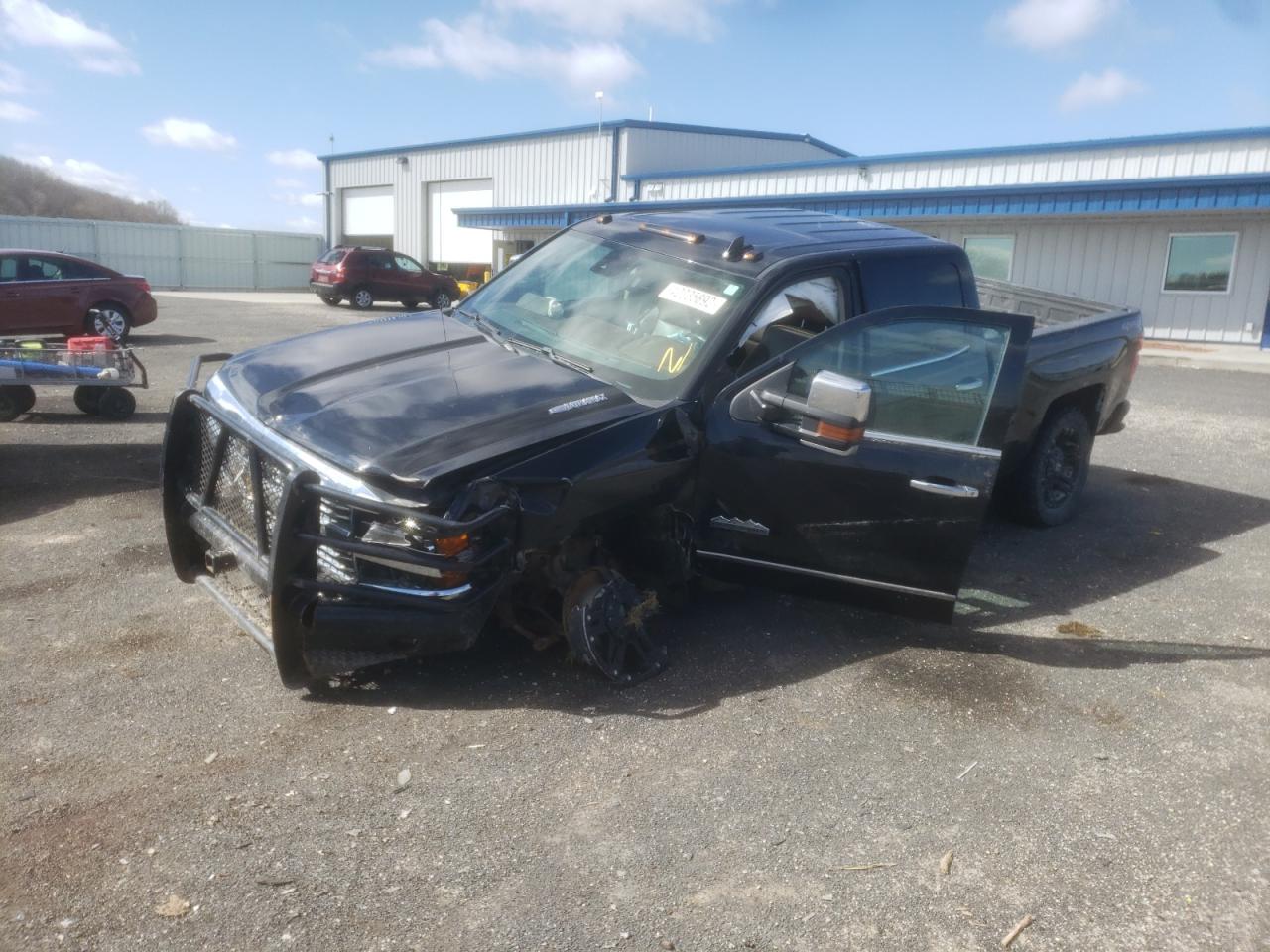 Photo 2 from auction – 2015 CHEVROLET SILVERADO with VIN 1GC1KXE87FF658247