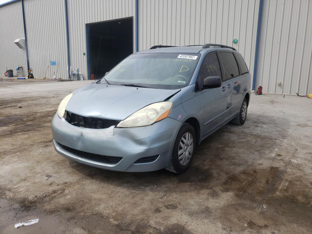 Photo 2 from auction – 2006 TOYOTA SIENNA CE with VIN 5TDZA23C36S536730