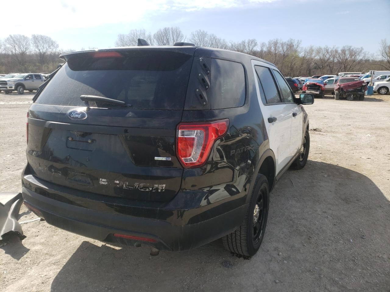 Photo 4 from auction – 2017 FORD EXPLORER P with VIN 1FM5K8AR9HGD44176