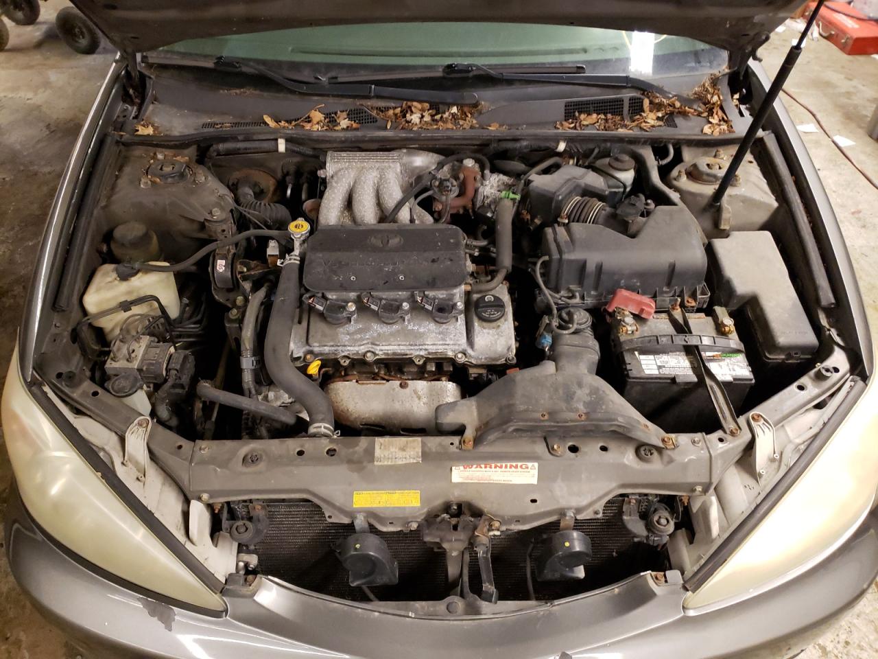 Photo 7 from auction – 2002 TOYOTA CAMRY LE with VIN 4T1BF32K22U537371