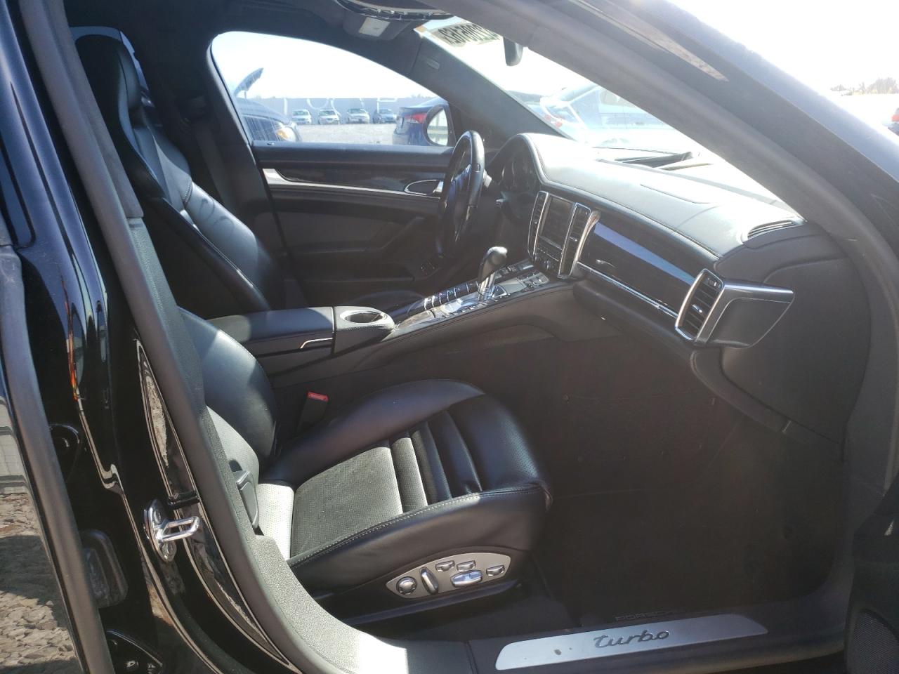 Photo 5 from auction – 2012 PORSCHE PANAMERA T with VIN WP0AC2A74CL090615
