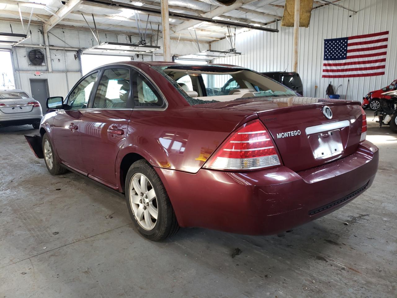 Photo 3 from auction – 2006 MERCURY MONTEGO LU with VIN 1MEHM40106G618957