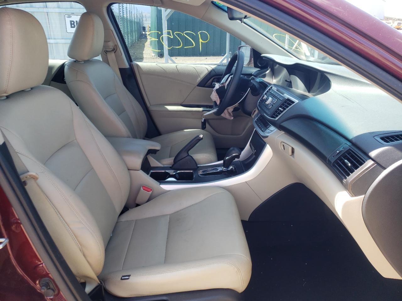 Photo 5 from auction – 2014 HONDA ACCORD EX with VIN 1HGCR2F73EA094204