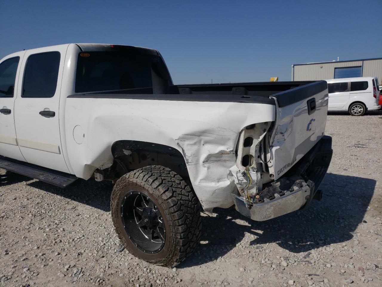 Photo 9 from auction – 2007 CHEVROLET SILVERADO with VIN 1GCHC23647F514205
