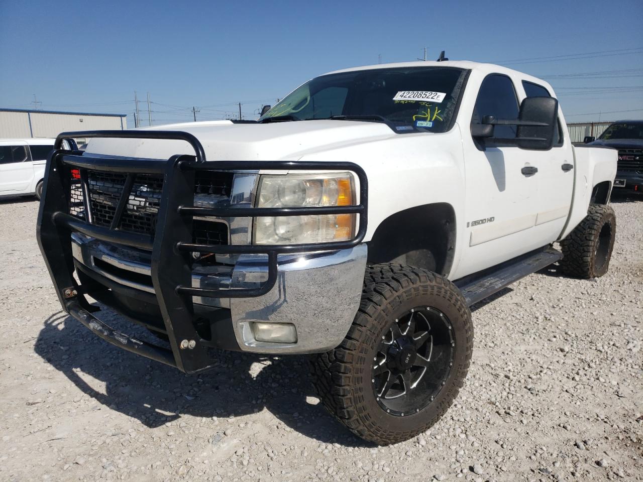 Photo 2 from auction – 2007 CHEVROLET SILVERADO with VIN 1GCHC23647F514205