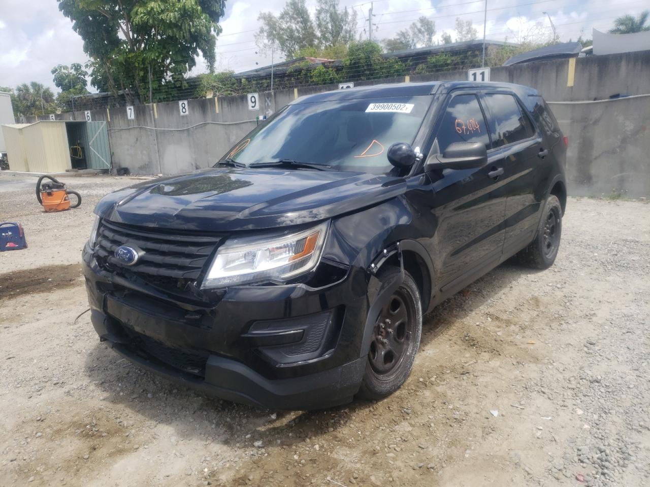Photo 2 from auction – 2018 FORD EXPLORER P with VIN 1FM5K8ARXJGB13132