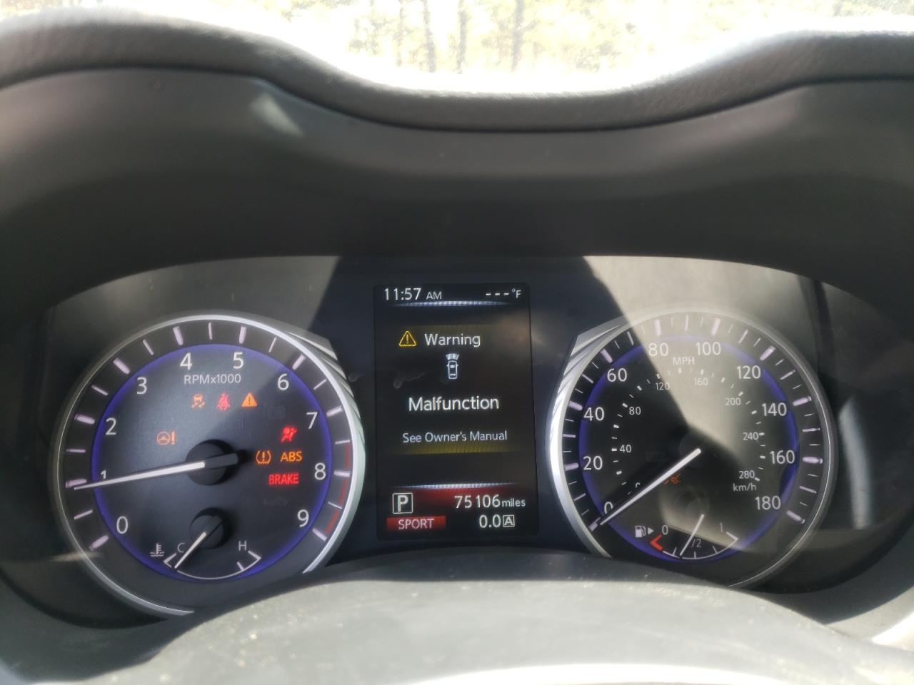 Photo 8 from auction – 2015 INFINITI Q50 BASE with VIN JN1BV7AR5FM401984