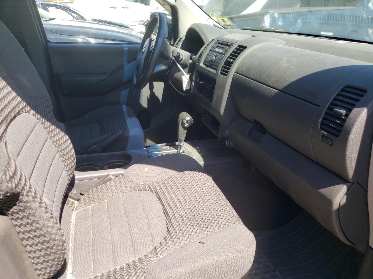 Photo 5 from auction – 2008 NISSAN FRONTIER K with VIN 1N6AD06W28C438529