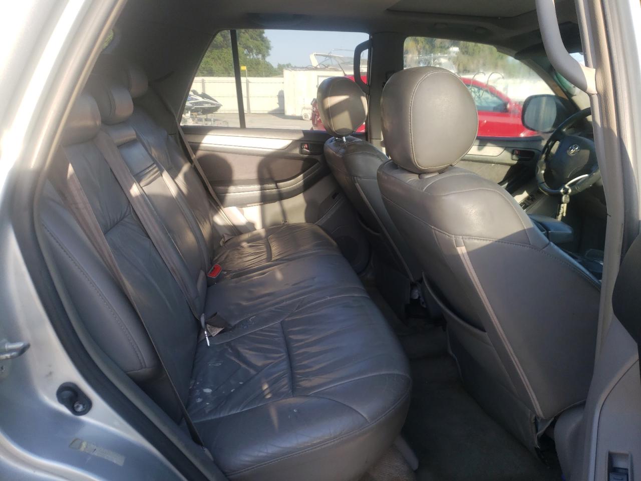 Photo 6 from auction – 2004 TOYOTA 4RUNNER SR with VIN JTEZU14R440029108