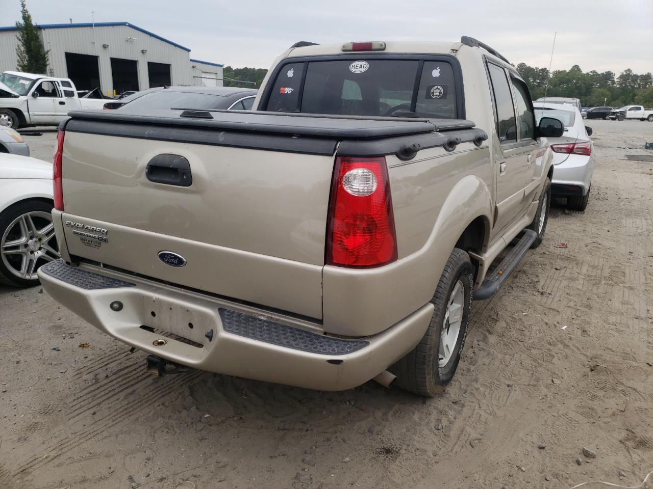 Photo 4 from auction – 2005 FORD EXPLORER S with VIN 1FMZU67K05UA39320