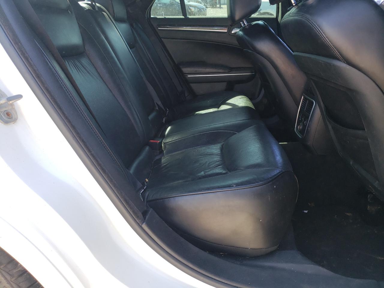 Photo 6 from auction – 2011 CHRYSLER 300C with VIN 2C3CA6CT2BH579689