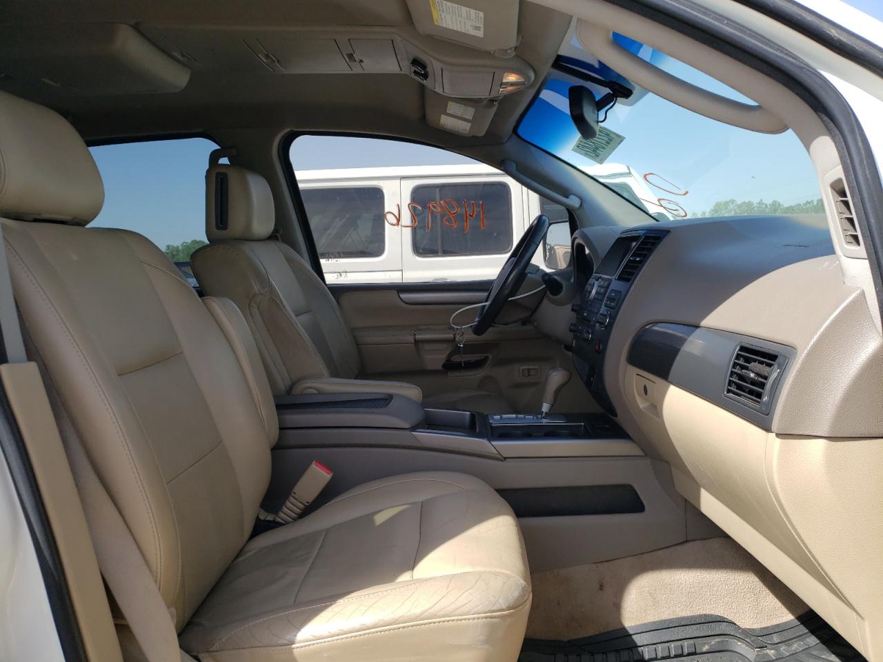 Photo 5 from auction – 2009 NISSAN ARMADA SE with VIN 5N1BA08D09N603054