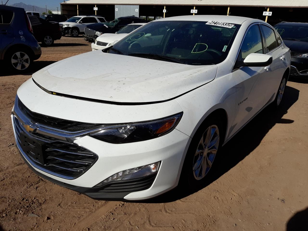 Photo 2 from auction – 2019 CHEVROLET MALIBU LT with VIN 1G1ZD5ST2KF186598