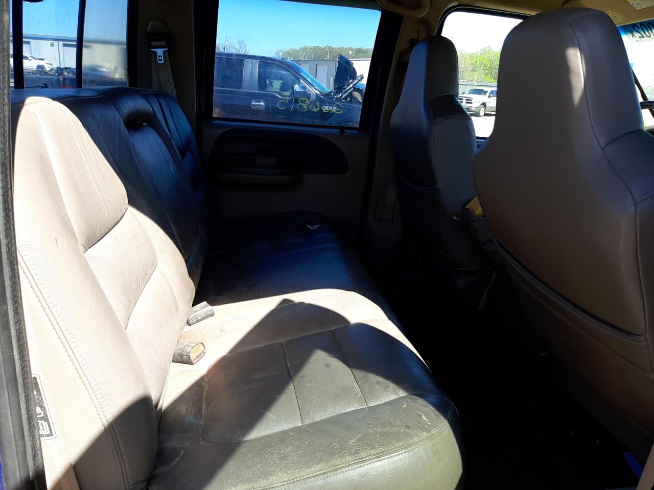 Photo 6 from auction – 2003 FORD F250 SUPER with VIN 1FTNW21L83EB70347