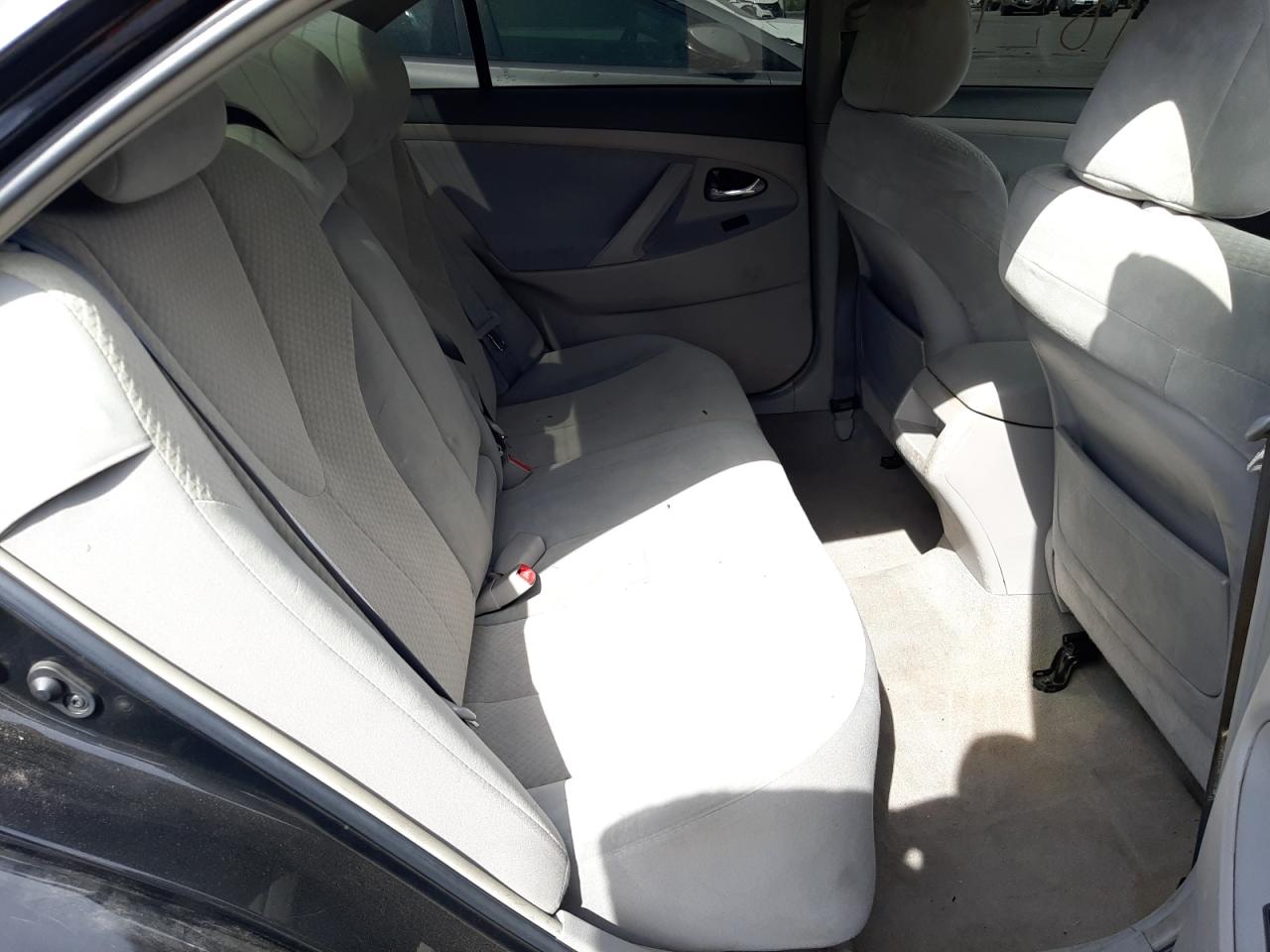 Photo 6 from auction – 2007 TOYOTA CAMRY CE with VIN 4T1BE46K17U721808