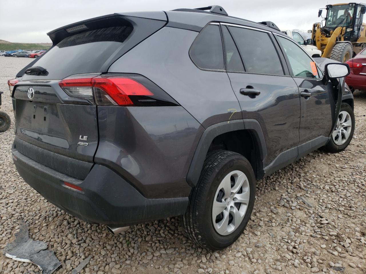 Photo 4 from auction – 2021 TOYOTA RAV4 LE with VIN 2T3F1RFV3MC188823