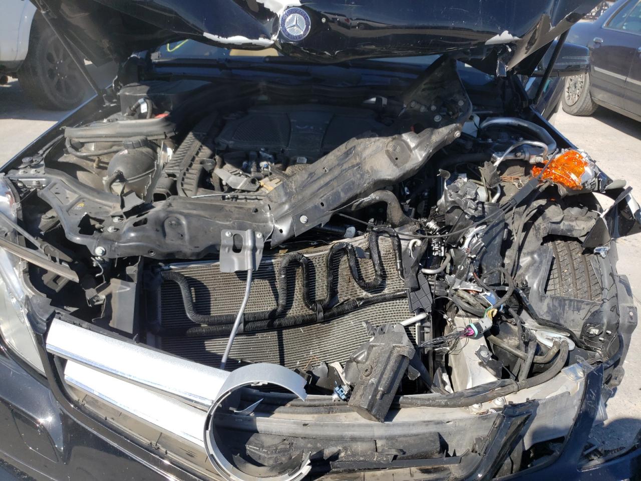 Photo 7 from auction – 2012 MERCEDES-BENZ E 350 with VIN WDDKJ5KB9CF164694