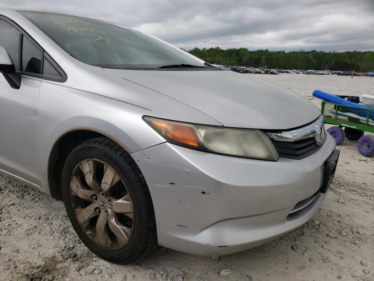 Photo 9 from auction – 2012 HONDA CIVIC LX with VIN 2HGFB2F58CH336046