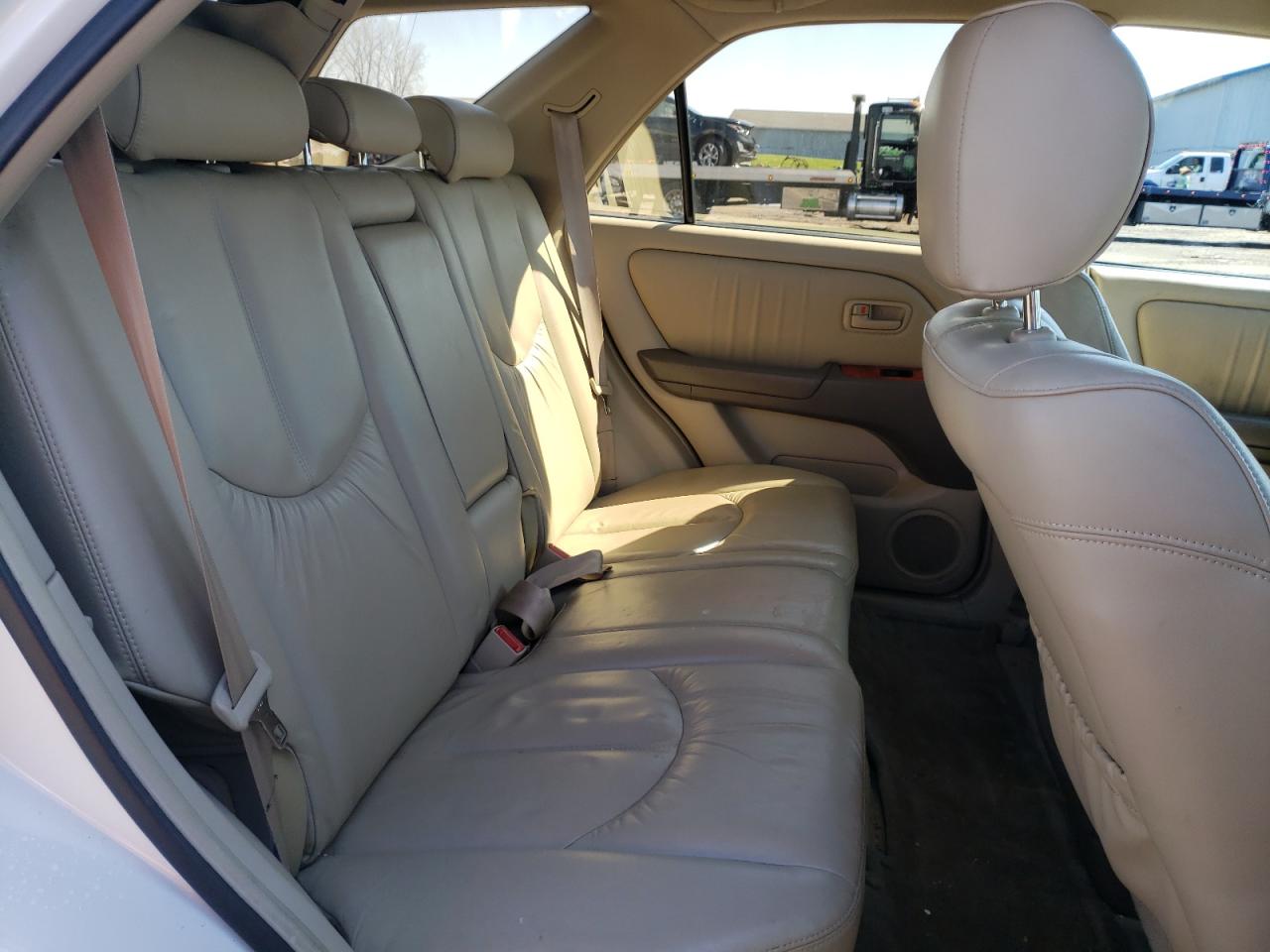 Zdjęcie 6 z aukcji – 2000 LEXUS RX 300 z VIN JT6HF10U2Y0117608